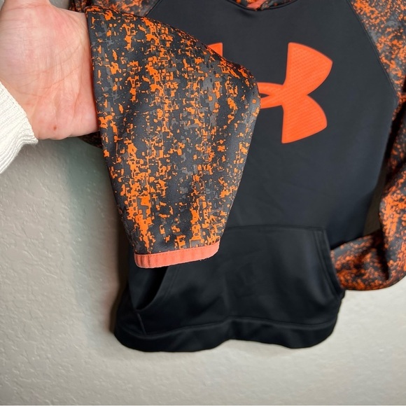 Under Armour Hooded Jacket - Picture 4 of 9